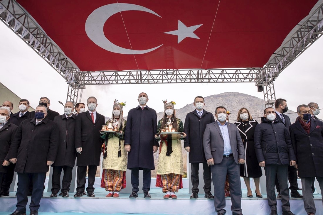 ERDOĞAN: BÜYÜKŞEHİR, DÜZBAĞ İLE VATANDAŞA İÇMESUYUNDA YÜZDE 27 İNDİRİM SAĞLADI