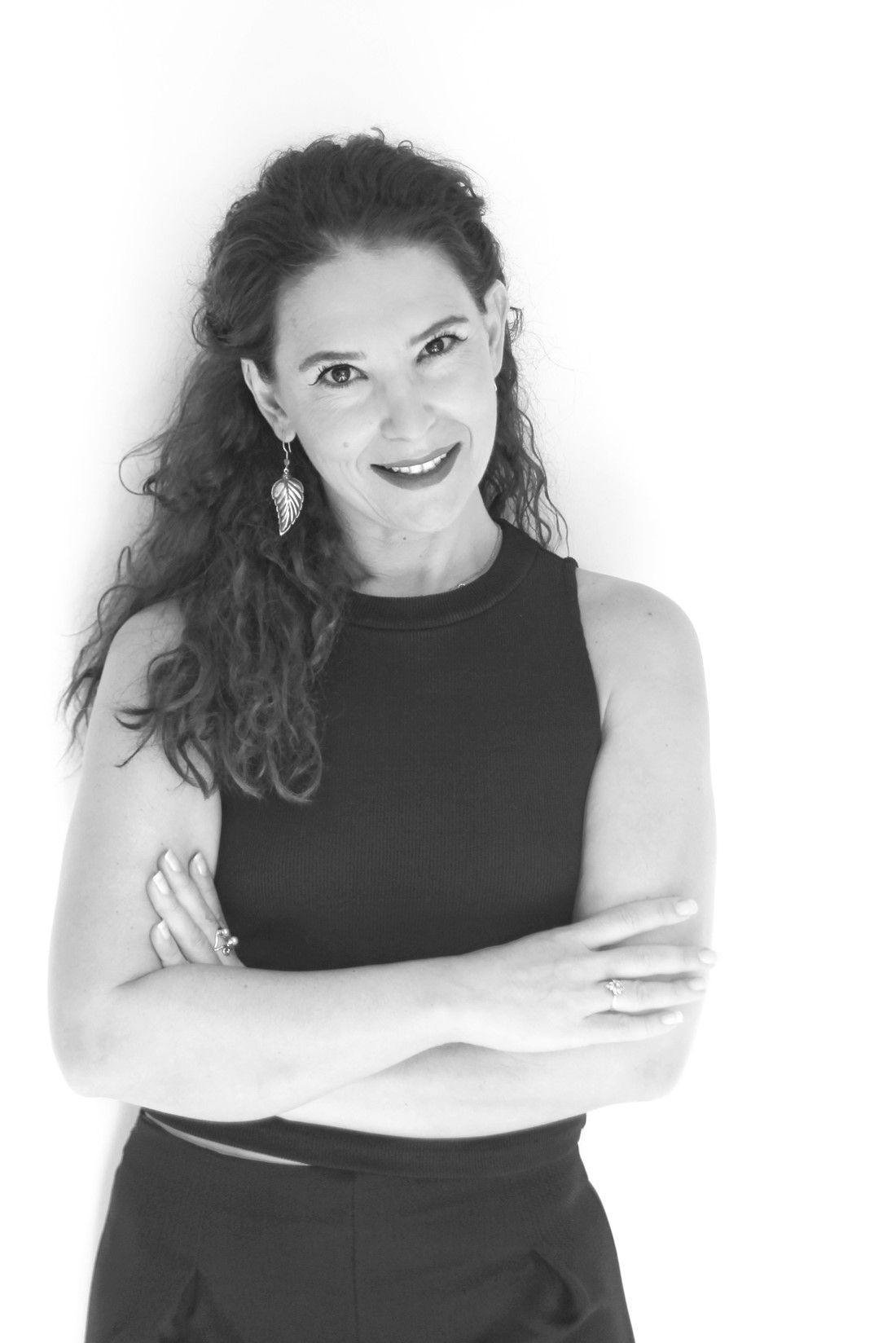 DİZİLERDEKİ KADIN PROTOTİPLERİ CİNSİYET EŞİTLİĞİNİN ÖNÜNDEKİ BÜYÜK ENGELLERDEN BİR TANESİDİR!