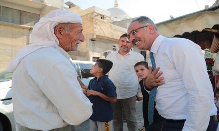 BAŞKAN KUŞ, İLÇEYİ KARIŞ KARIŞ DOLAŞMAYA DEVAM EDİYOR