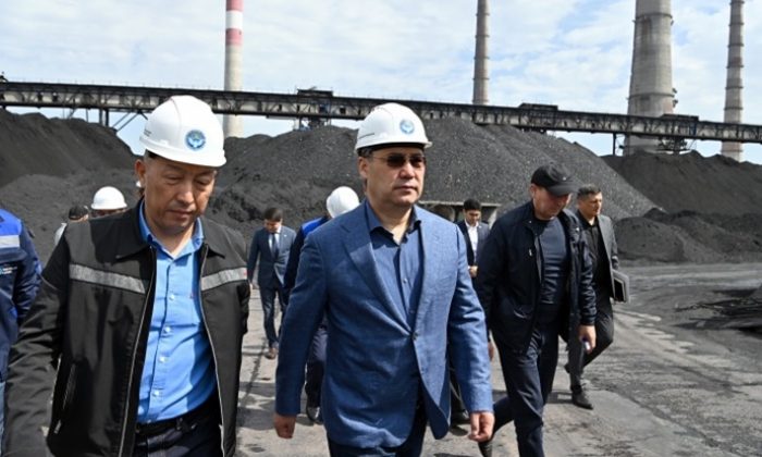 Президент Садыр Жапаров ознакомился с состоянием ТЭЦ г. Бишкек