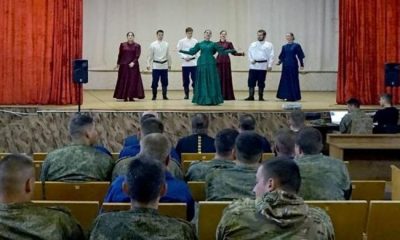 В Таганроге «Единая Россия» организовала концерт для военнослужащих