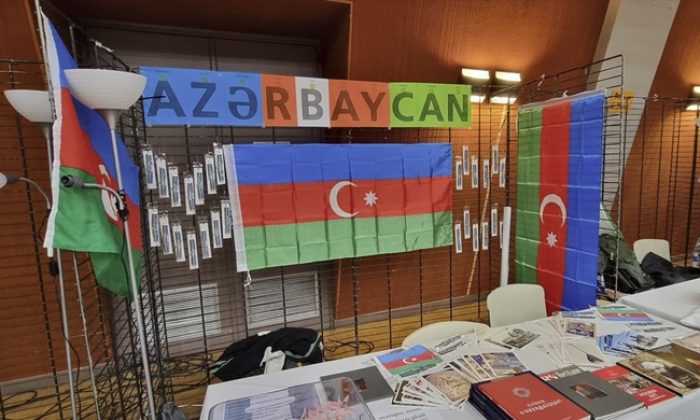 Tur şəhərində keçirilən festivalda Azərbaycan dili təbliğ olunub