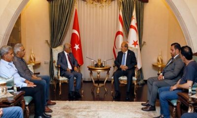 Cumhurbaşkanı Ersin Tatar, Ekmek ve Unlu Mamuller Derneği Başkanı Ömer Çıralı ve dernek üyelerini kabul etti