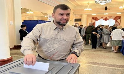 Denis Pushilin DPR seçimlerinde oy kullandı