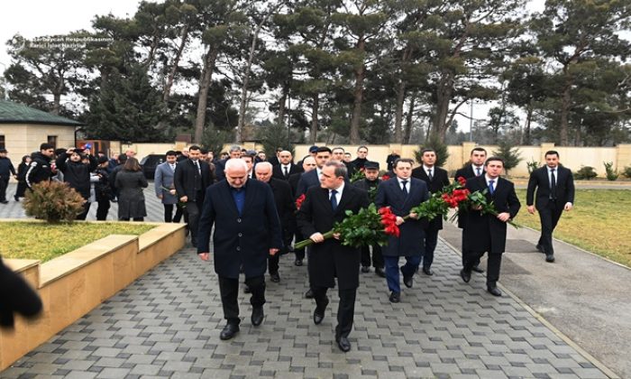 Dışişleri Bakanlığı yönetiminin İran’da Azerbaycan Büyükelçiliğine düzenlenen terör saldırısı sonucu şehit olan Orhan Asgarov’un kabrini ziyaretine ilişkin basın açıklaması