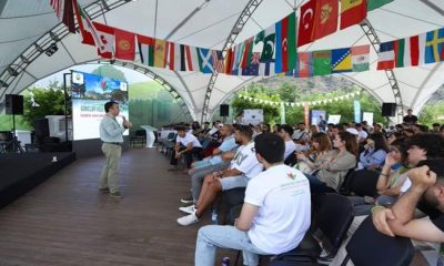 Diaspor Gənclərinin V Yay Düşərgəsində “Müasir dövrün səriştələri” mövzusunda seminar keçirilib