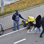 Büyük aileleri desteklemek ve demografik özellikleri iyileştirmek için koşullar yaratmak için “altın standart”: “Birleşik Rusya” aile politikasının geliştirilmesine yönelik girişimler sundu